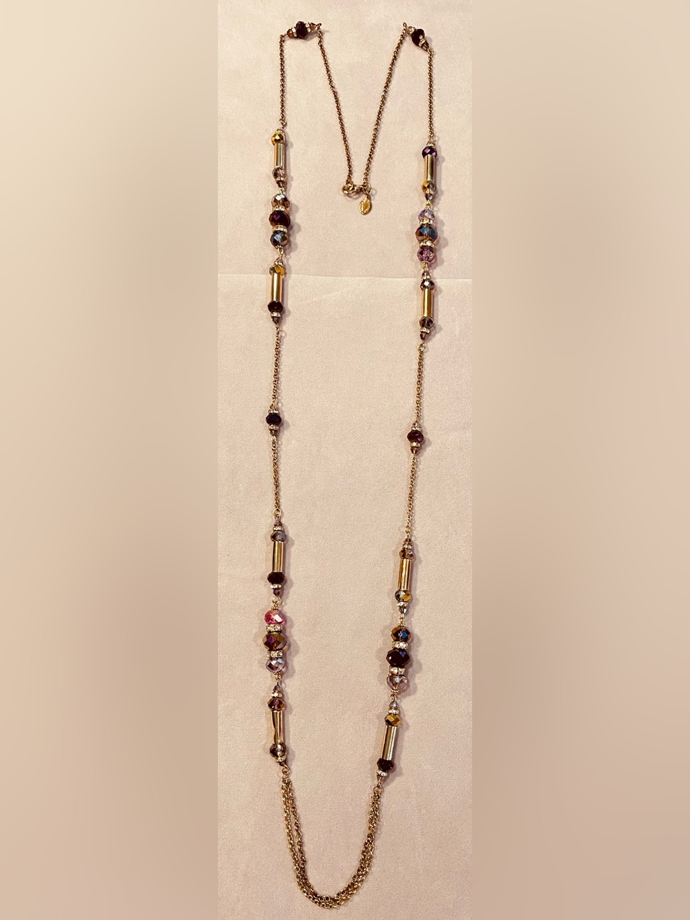 ALI KHAN SHADES OF IRIDESCENT PURPLE CRYSTALS & CLEAR JEWELS ON A 22” GOLD CHAIN